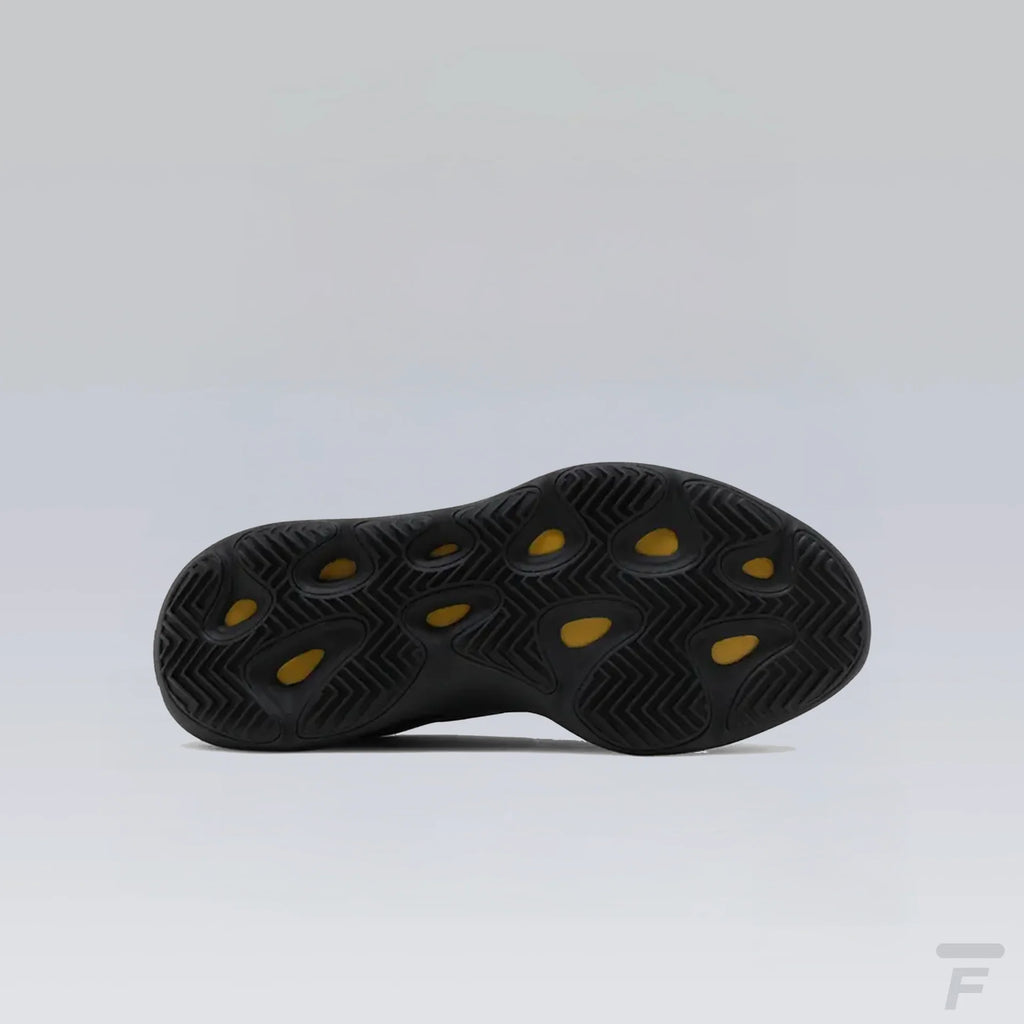 Chaussure de running Yeez.y 700 V3 Dark Glow